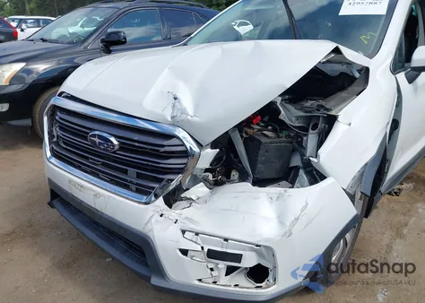 2019 Subaru Ascent Premium из США, поврежденный, VIN 4S4WMAFD6K3487121